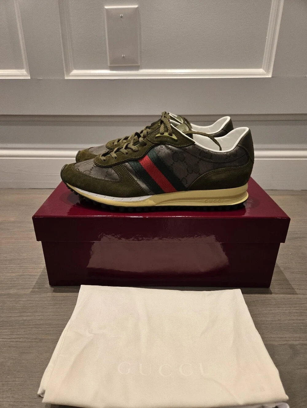 Gucci green gg